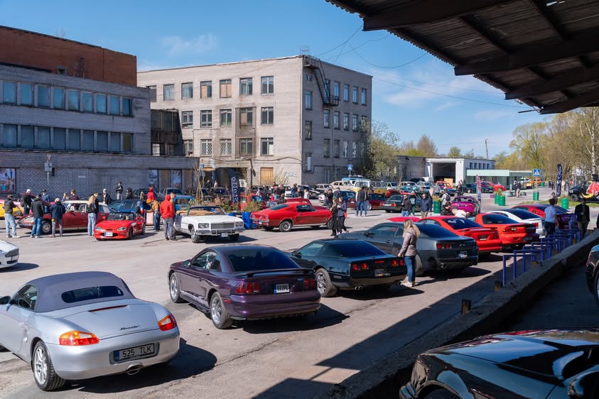 Cars & Coffee Season opening - Hundipea