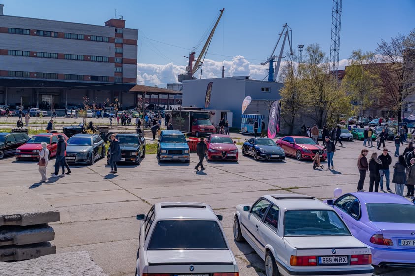 Cars & Coffee Season opening - Hundipea